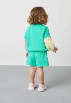 Next MINNIE MOUSE SET STANDARD - Sweatshirt - Green -Oberbekleidung Verkäufe 0a1579ec091e4693ae43e366f048a67e