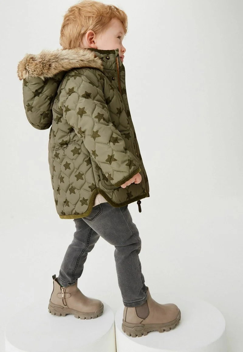 Next QUILTED STANDARD - Winterjacke - Khaki Green Star Print 4 Next QUILTED STANDARD - Winterjacke - Khaki Green Star Print – Bild 2