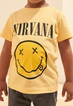 Next SHORT SLEEVE LICENSE STANDARD - T-Shirt Print - Yellow Nirvana -Oberbekleidung Verkäufe 8ca77ff47bb34213aa332a71dba83f84 1