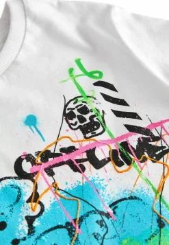 Next SHORT SLEEVE GRAPHIC STANDARD - T-Shirt Print - White Graffiti 10 Next SHORT SLEEVE GRAPHIC STANDARD - T-Shirt Print - White Graffiti -Oberbekleidung Verkäufe ac68134b6b8a44eea2fd1227c74340c1