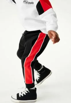 Next SET STANDARD - Sweatshirt - Black/white/red 11 Next SET STANDARD - Sweatshirt - Black/white/red -Oberbekleidung Verkäufe c1445a03f643479cb59da98ffdb0a0b6