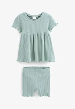 Next SHORT SLEEVE AND SET - Shorts - Multi Character Shapes 13 Next SHORT SLEEVE AND SET - Shorts - Multi Character Shapes -Oberbekleidung Verkäufe dba9e5858ac14580a48fa40c80d34200