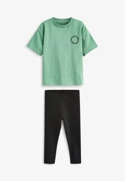 Next SHORT SLEEVES SET STANDARD - Leggings - Hosen - Green Black Oversized -Oberbekleidung Verkäufe ed1dff733a24405198be01a770bc5aa8 1