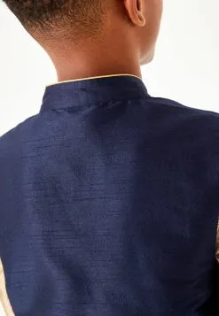 Next Weste - Navy Blue Stand Alone -Oberbekleidung Verkäufe f682a27dd569481c9716ba60db51179b